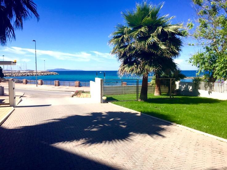 Residence Lungomare Porto Torres Exterior photo